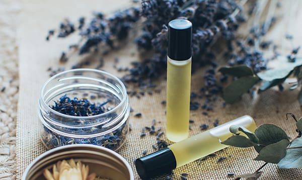 essential oils in pregnancy and birth with lavender. Photo by Elina Fairytale