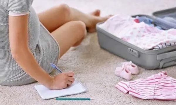 what to pack for labor and delivery